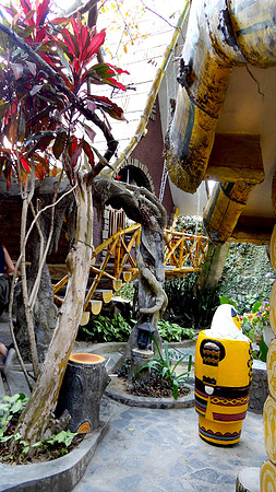 Hang Nga Guesthouse - "The Crazy House"
