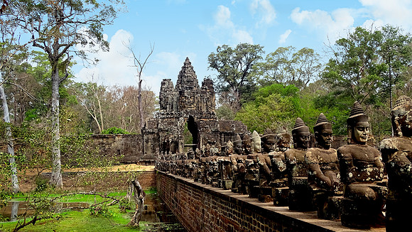 Bayon Temple Complex