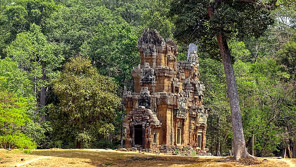 Bayon Temple Complex
