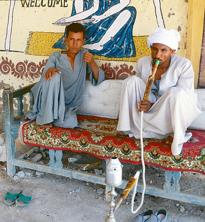 Egyptian village specializing in hand made alabaster products