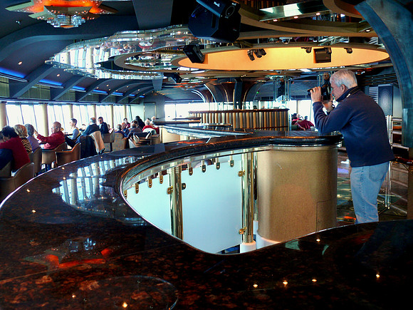 Image of cruise ship.