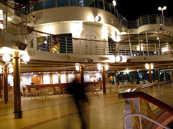 Image of cruise ship.
