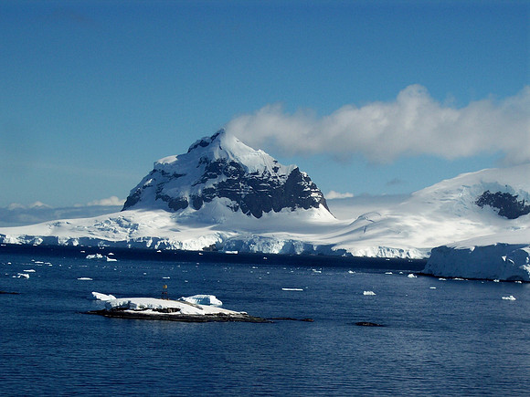 Neumayer Channel - Antarctica