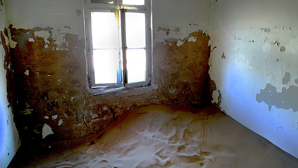 Ghost town of Kolmanskop, Nambia