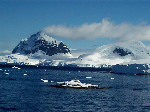 Neumayer Channel - Antarctica