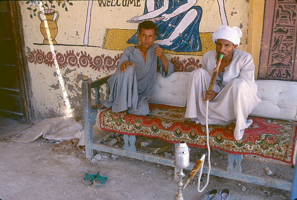 Egyptian village specializing in hand made alabaster products