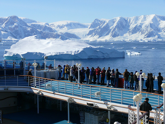 Neumayer Channel - Antarctica