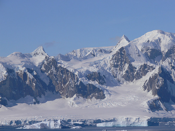 Neumayer Channel - Antarctica