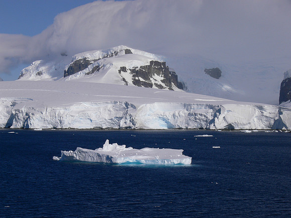 Neumayer Channel - Antarctica