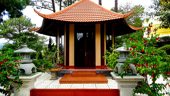 Truc Lam Zen Monastery