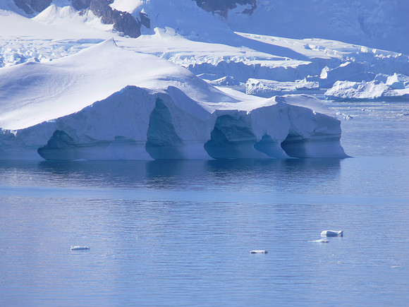 Neumayer Channel - Antarctica